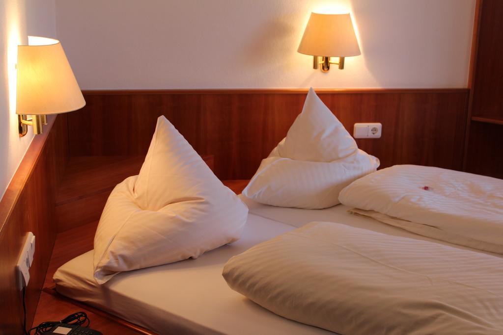 Hotel Seewirt Ноненхорн Екстериор снимка